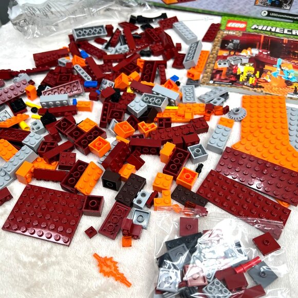 Lego Minecraft The Blaze Bridge 21154 Set in Box Incomplete - Picture 3 of 8